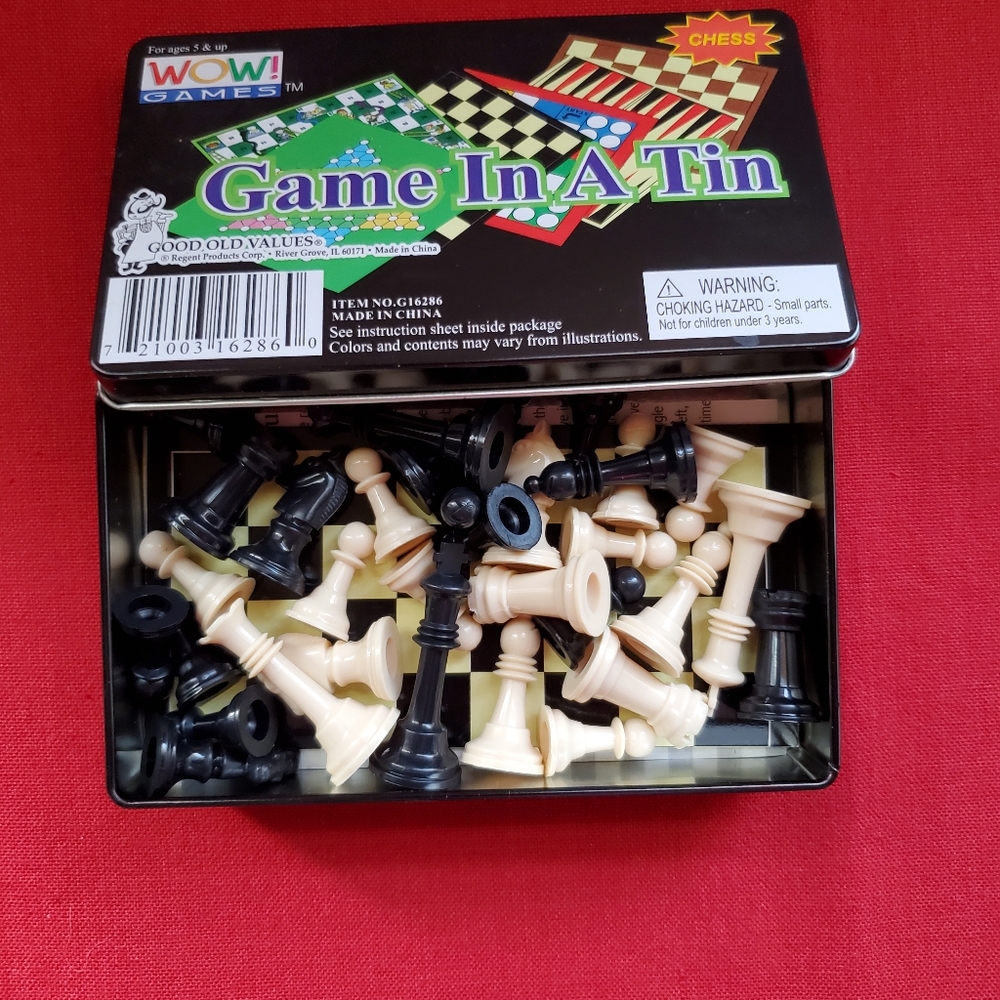 Chess Game in a Tin